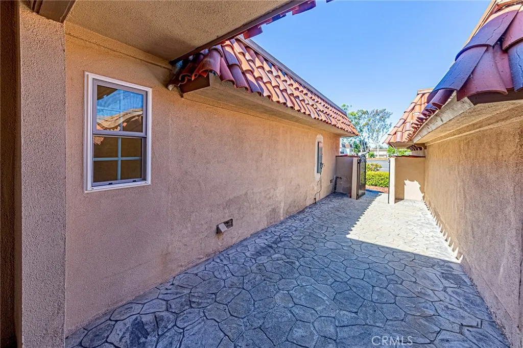 26 Seton, Irvine, California 92612 home-pic-28