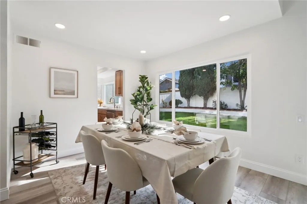 27 New Meadow, Irvine, California 92614 home-pic-19