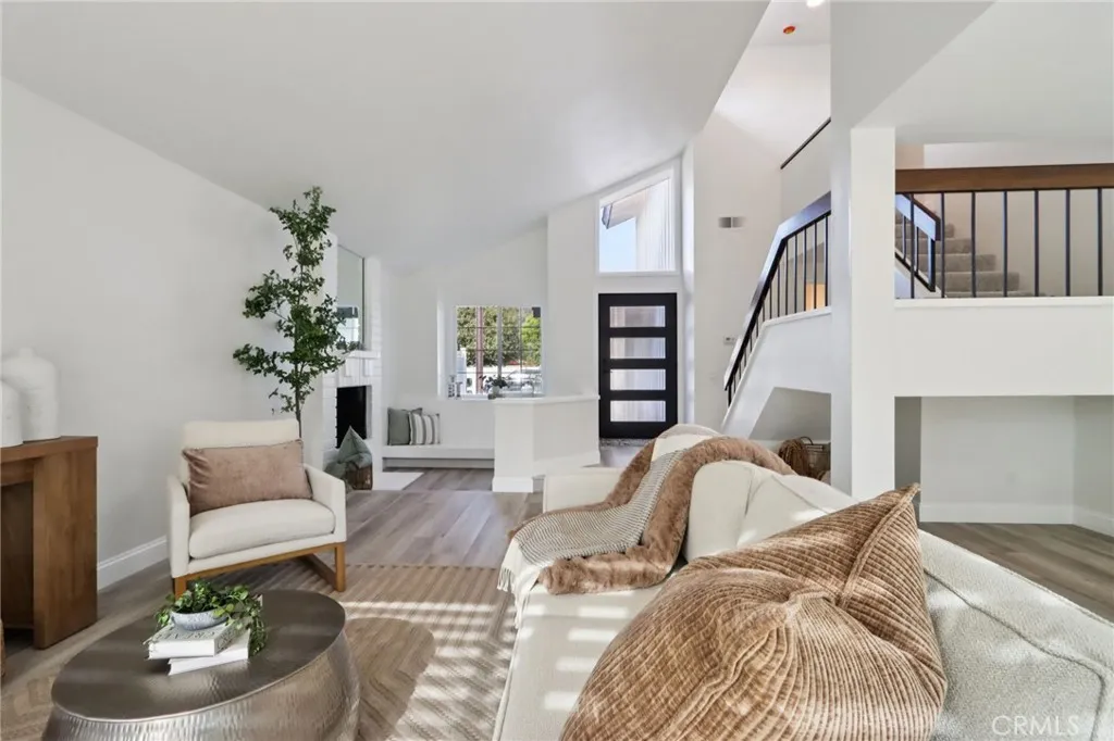 27 New Meadow, Irvine, California 92614 home-pic-7