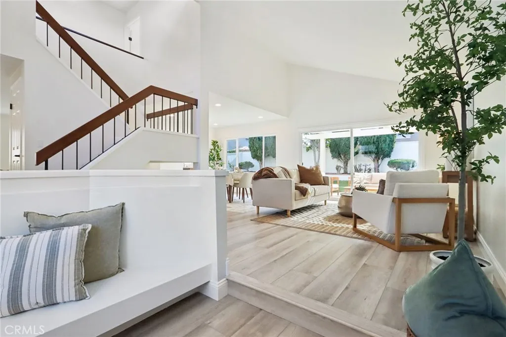 27 New Meadow, Irvine, California 92614 home-pic-16