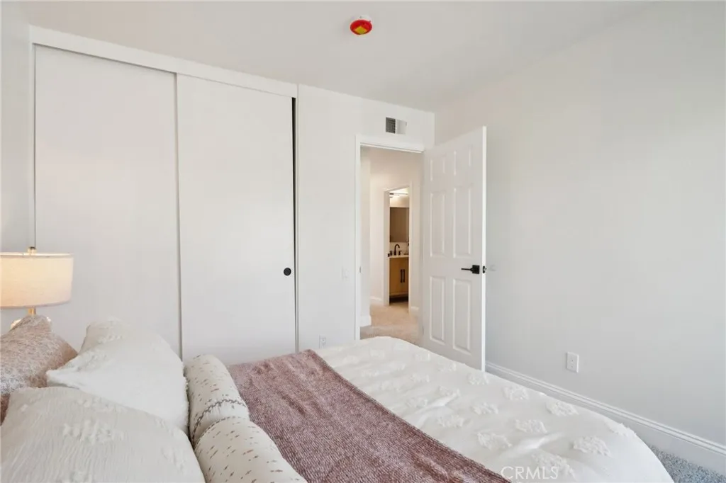 27 New Meadow, Irvine, California 92614 home-pic-30