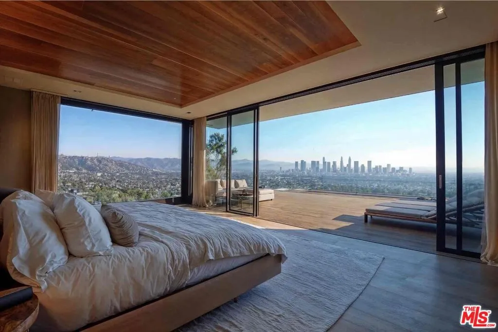 7305 Pyramid Place, Los Angeles, California 90046 home-pic-15