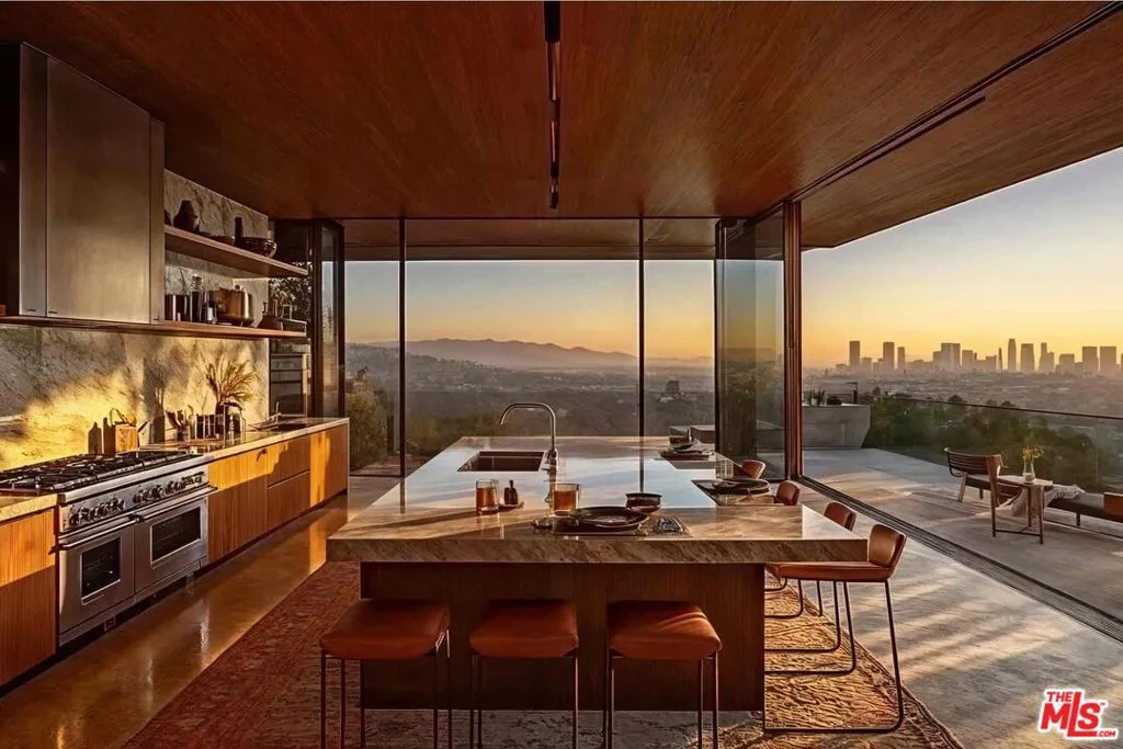 7305 Pyramid Place, Los Angeles, California 90046 home-pic-7