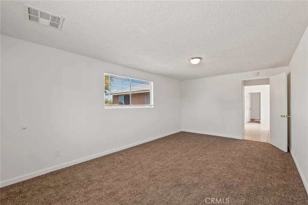 6535 El Sol Avenue, 29 Palms, California 92277 home-pic-14