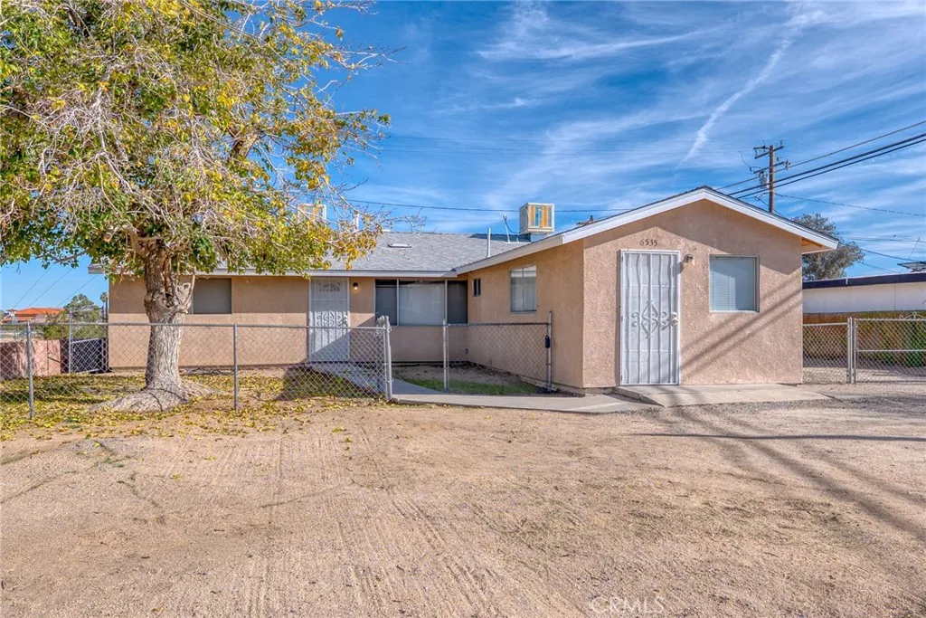 6535 El Sol Avenue, 29 Palms, California 92277 home-pic-0