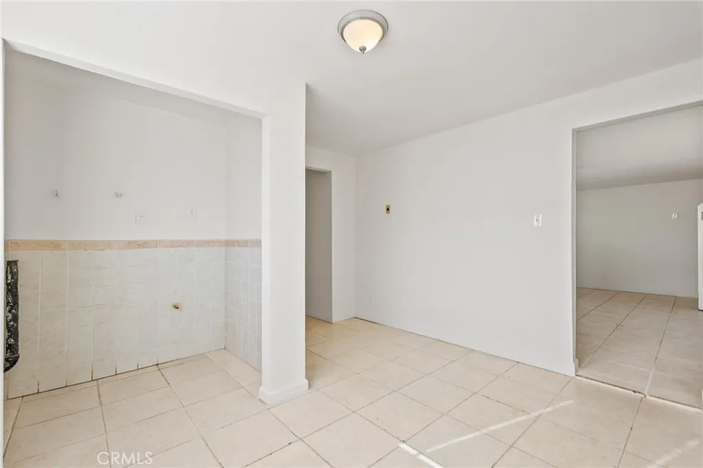 6535 El Sol Avenue, 29 Palms, California 92277 home-pic-12
