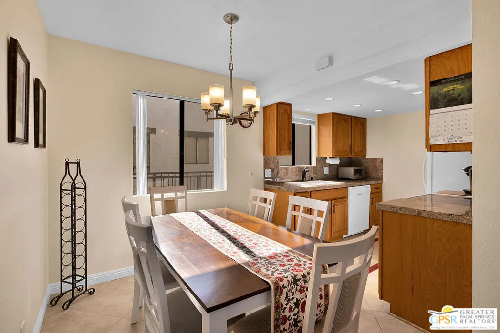 1050 E Ramon Road 84, Palm Springs, California 92264 home-pic-10