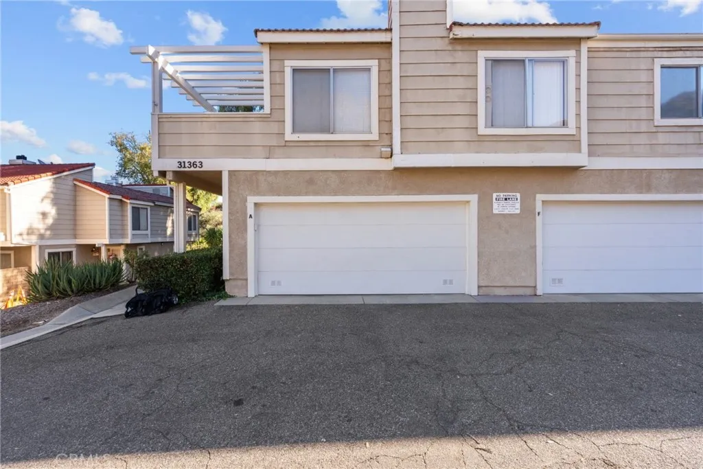 31363 The Old Road, Castaic, California 91384 home-pic-4