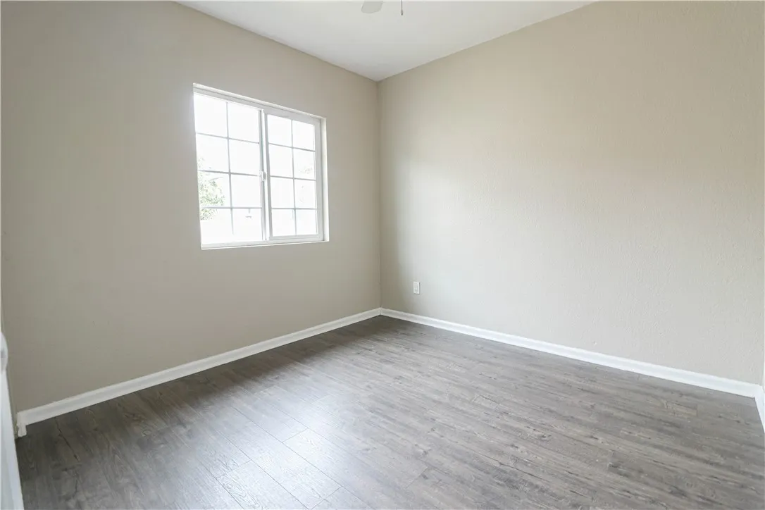 1450 Peterson, Long Beach, California 90813 home-pic-11