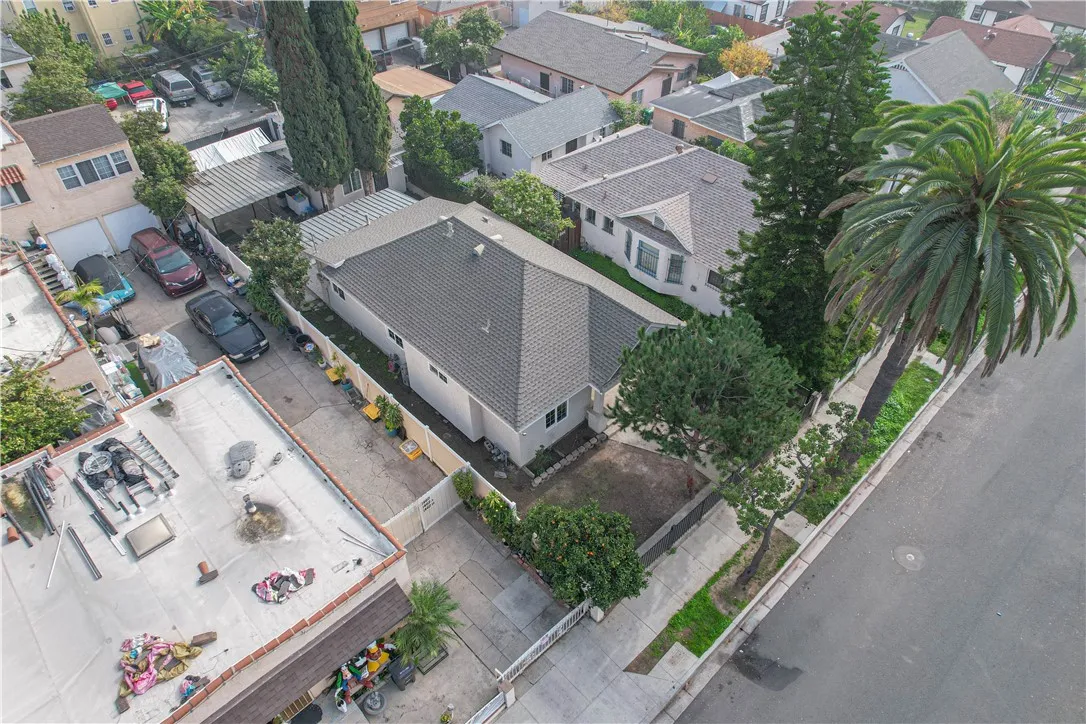 1450 Peterson, Long Beach, California 90813 home-pic-22