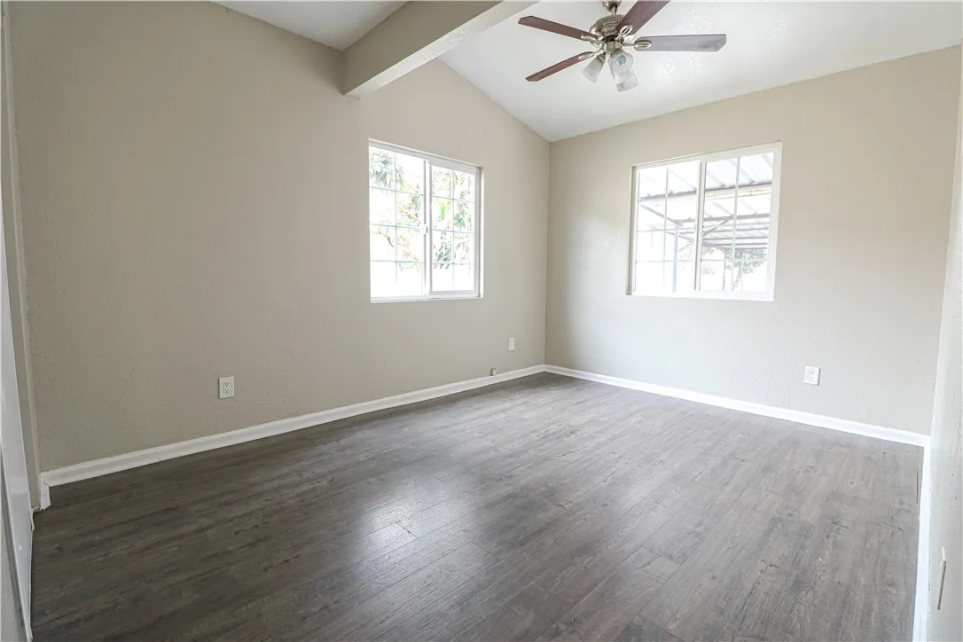 1450 Peterson, Long Beach, California 90813 home-pic-9