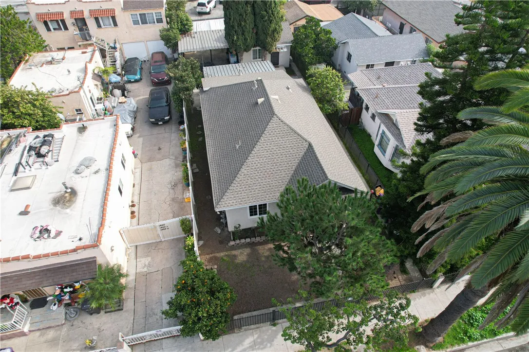 1450 Peterson, Long Beach, California 90813 home-pic-26