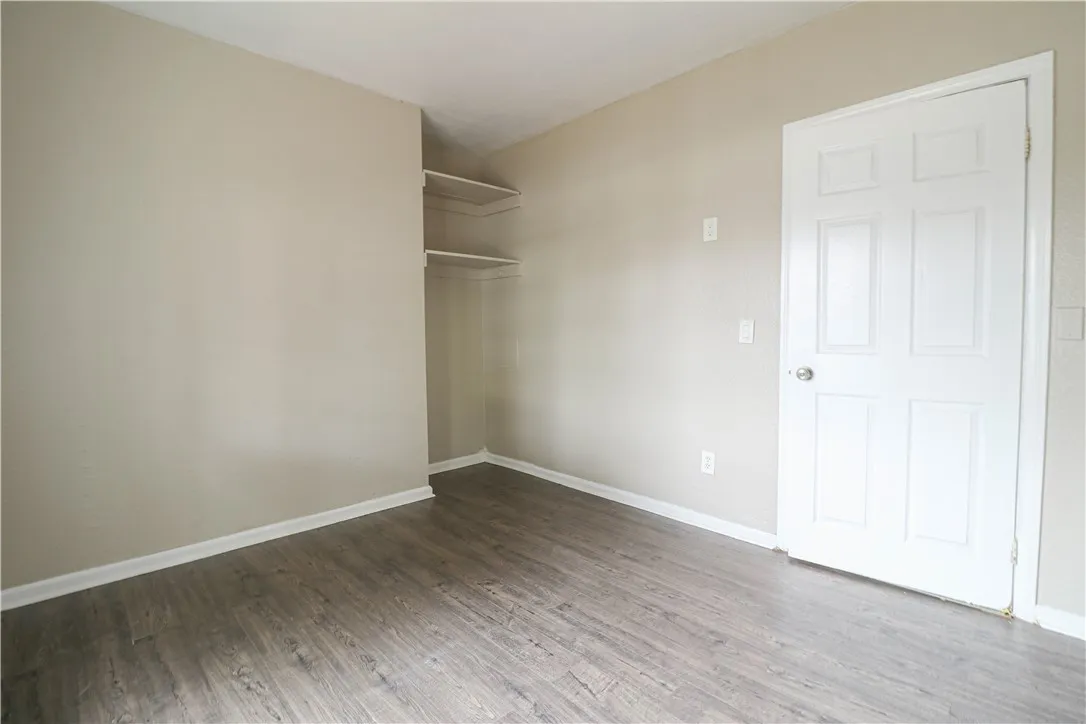 1450 Peterson, Long Beach, California 90813 home-pic-15