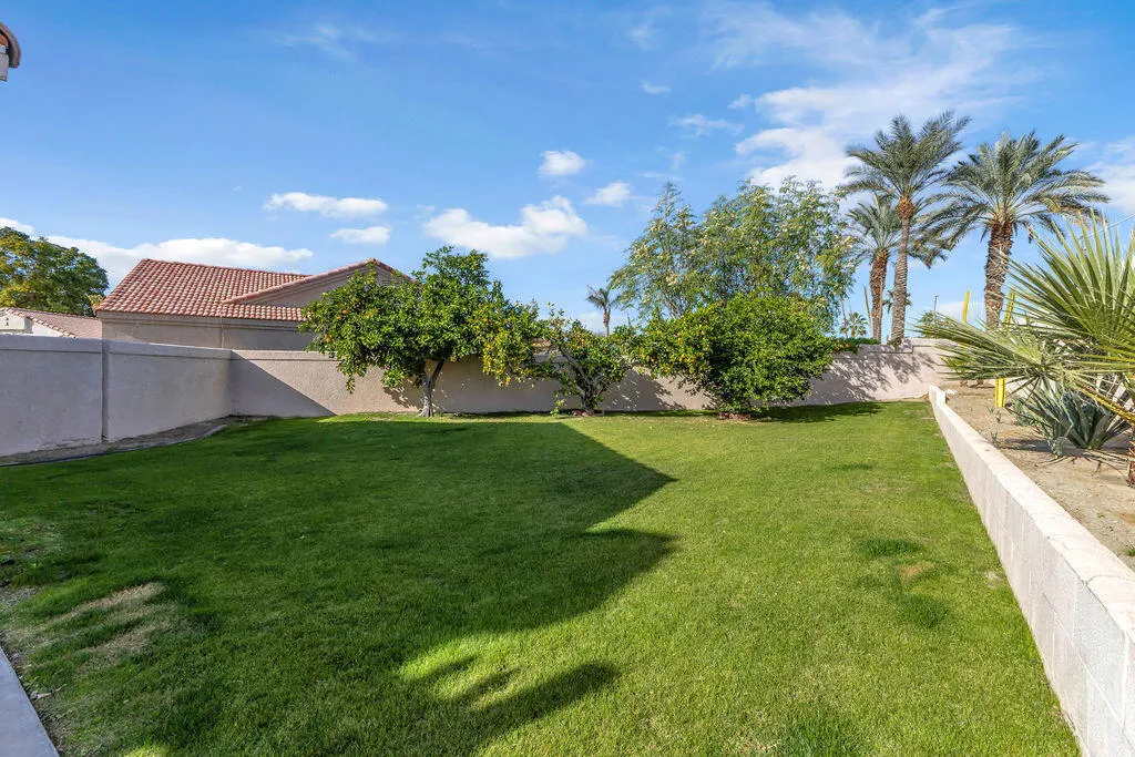 45030 Desert Hills Court, La Quinta, California 92253 home-pic-41