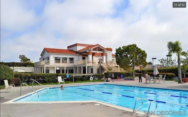 5743 Caminito Empresa, La Jolla, California 92037