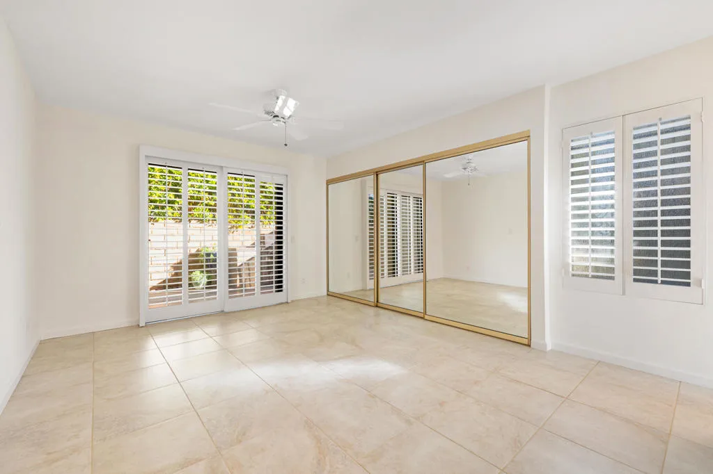 1407 N Sunrise Way 28, Palm Springs, California 92262 home-pic-39
