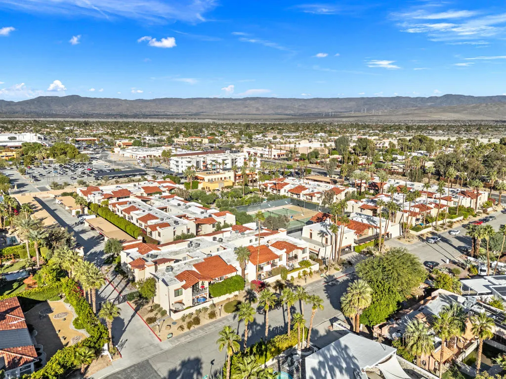1407 N Sunrise Way 28, Palm Springs, California 92262 home-pic-15