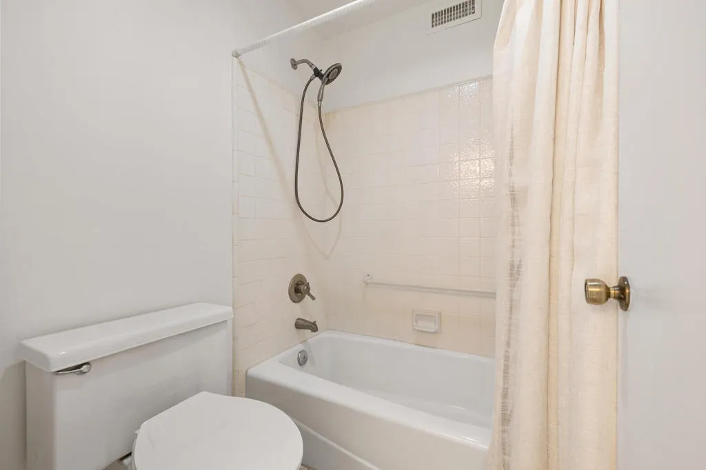 1407 N Sunrise Way 28, Palm Springs, California 92262 home-pic-43