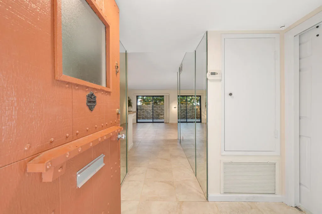 1407 N Sunrise Way 28, Palm Springs, California 92262 home-pic-28