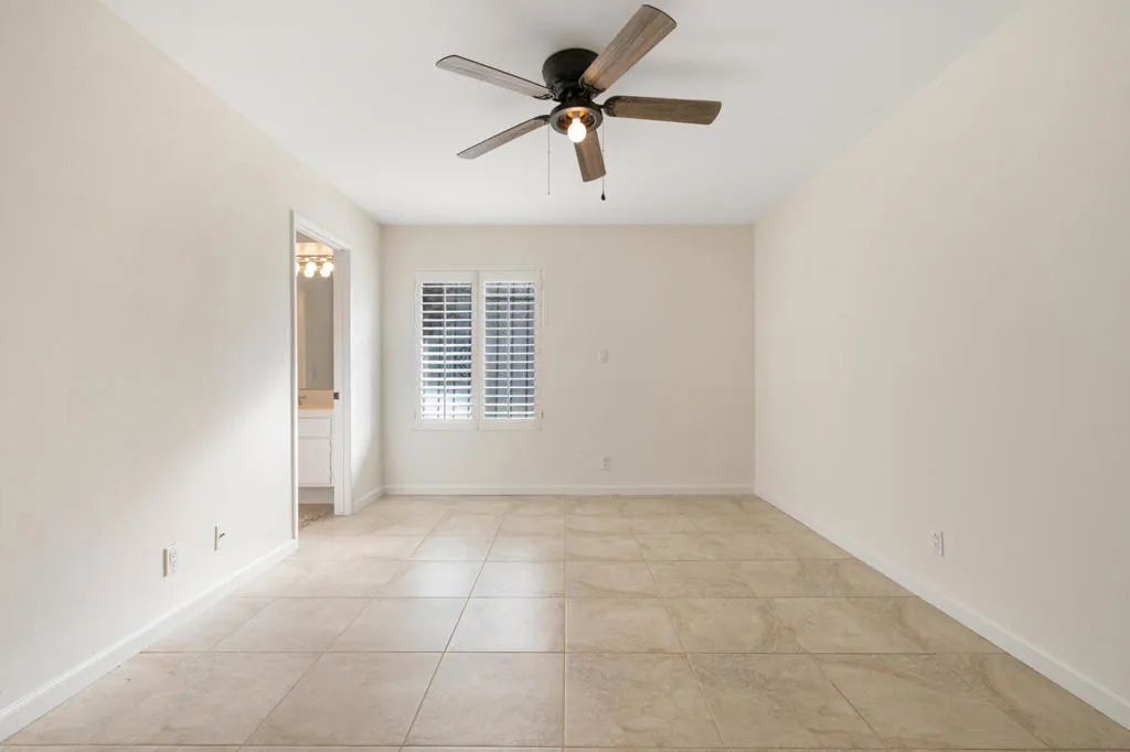 1407 N Sunrise Way 28, Palm Springs, California 92262 home-pic-47