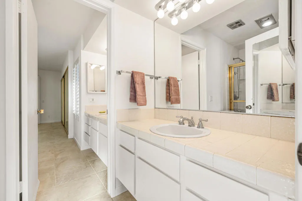 1407 N Sunrise Way 28, Palm Springs, California 92262 home-pic-44