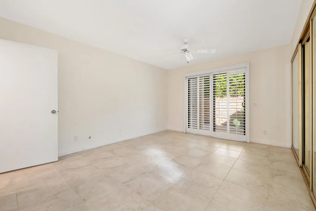 1407 N Sunrise Way 28, Palm Springs, California 92262 home-pic-45