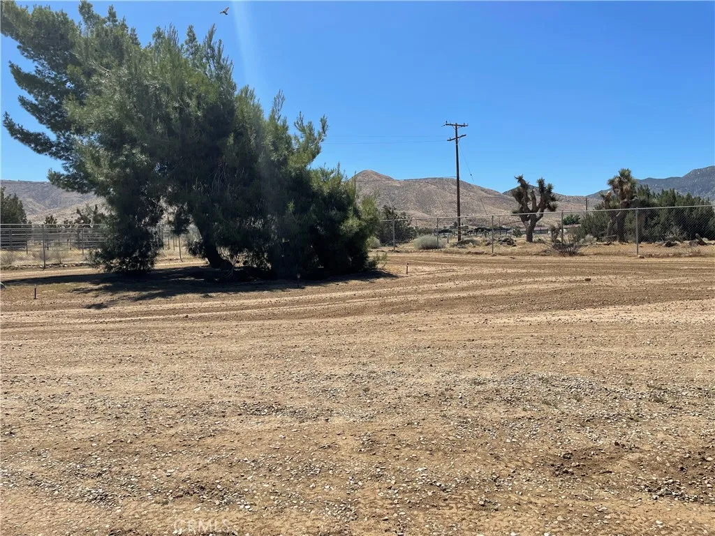 19574 Happy Valley, Apple Valley, California 92308 home-pic-55