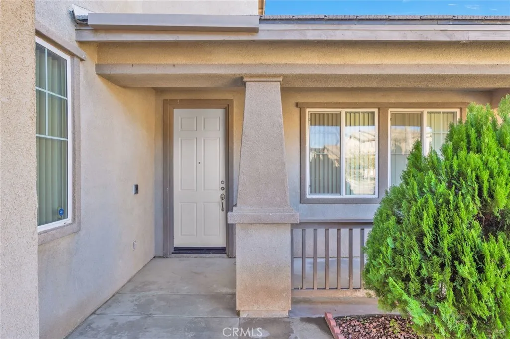 12359 Oahu Street, Victorville, California 92392 home-pic-4