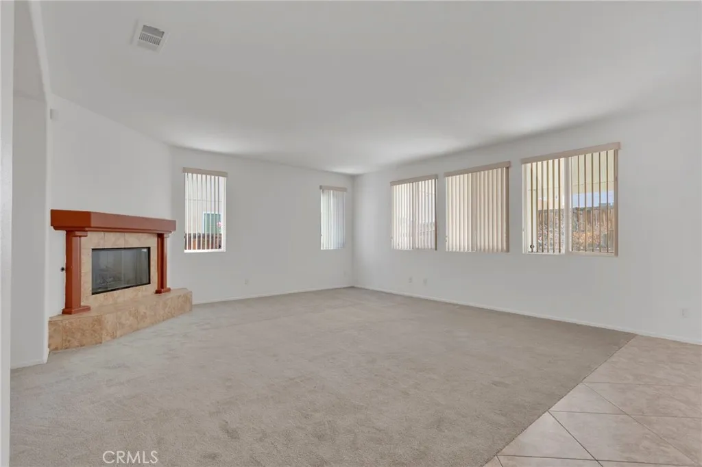 12359 Oahu Street, Victorville, California 92392 home-pic-16