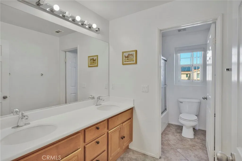 12359 Oahu Street, Victorville, California 92392 home-pic-34