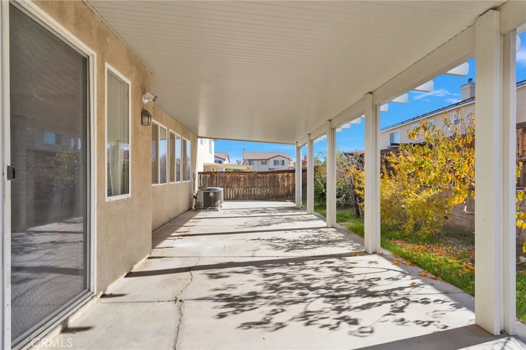 12359 Oahu Street, Victorville, California 92392 home-pic-40