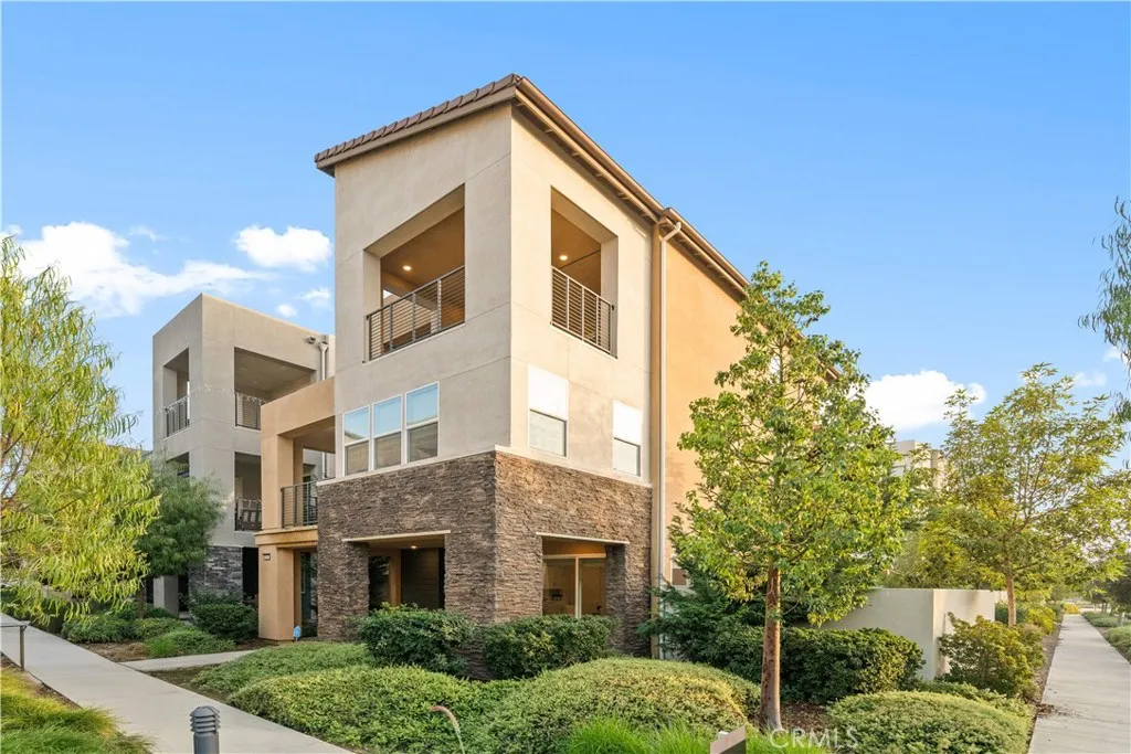 119 Glance, Irvine, California 92618 home-pic-45