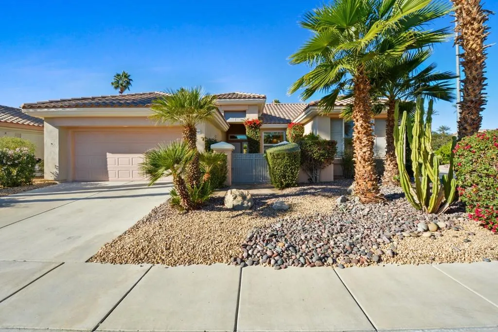 35141 Monarch Way, Palm Desert, California 92211 home-pic-1