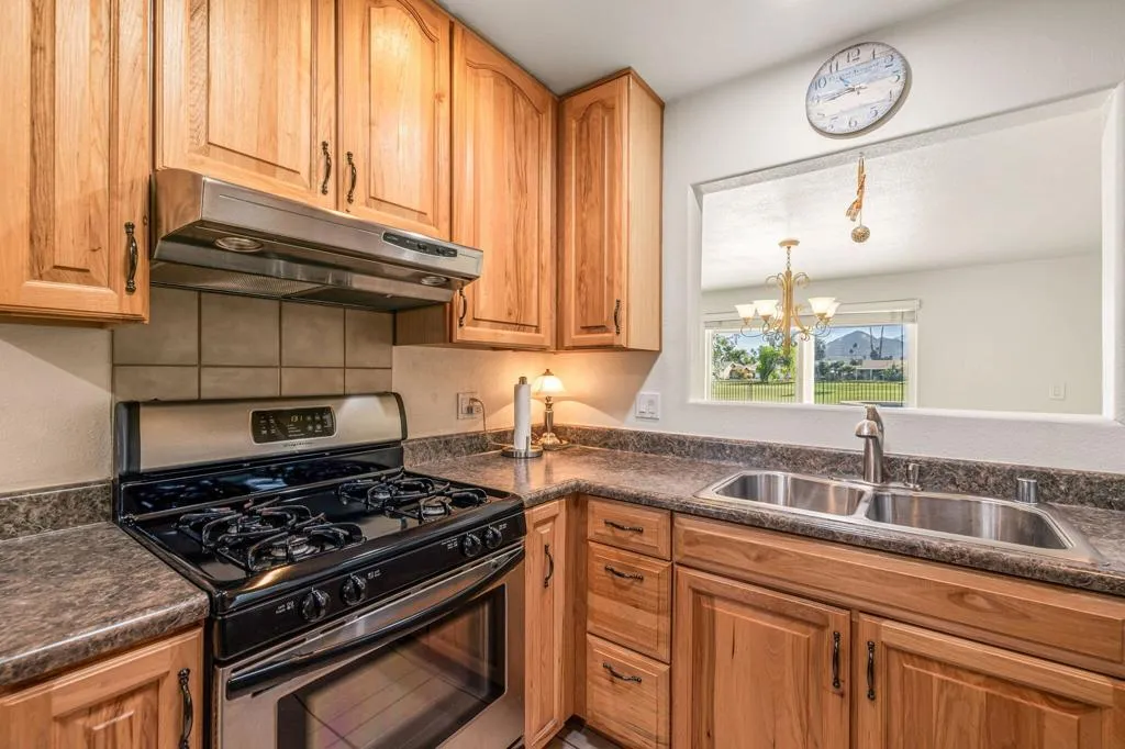 77225 Michigan Drive, Palm Desert, California 92211 home-pic-26