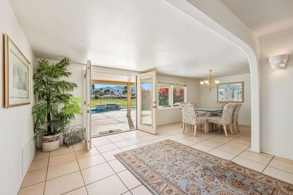 77225 Michigan Drive, Palm Desert, California 92211 home-pic-11