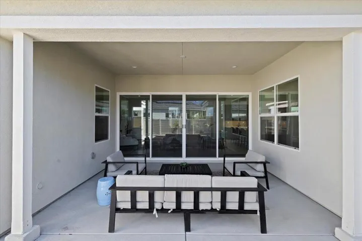 47-Patio
