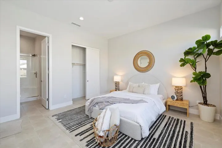 32-Bedroom