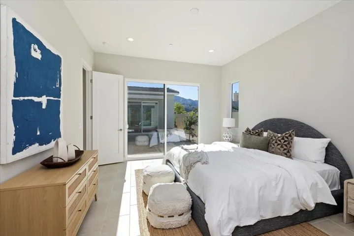 27-Bedroom
