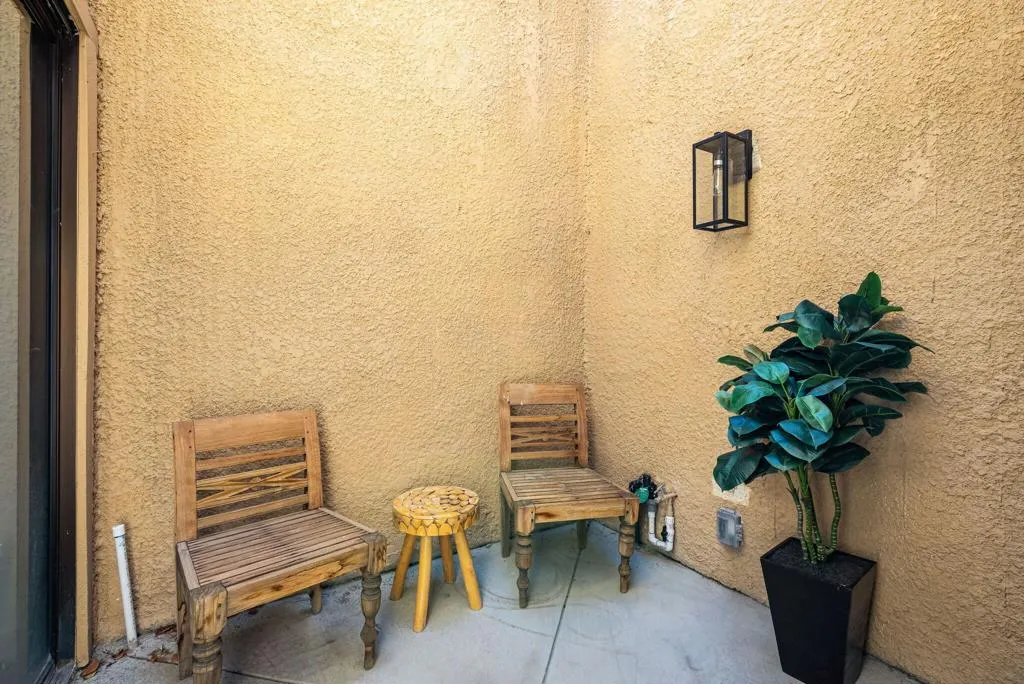 4 Maximo Way, Palm Desert, California 92260 home-pic-37