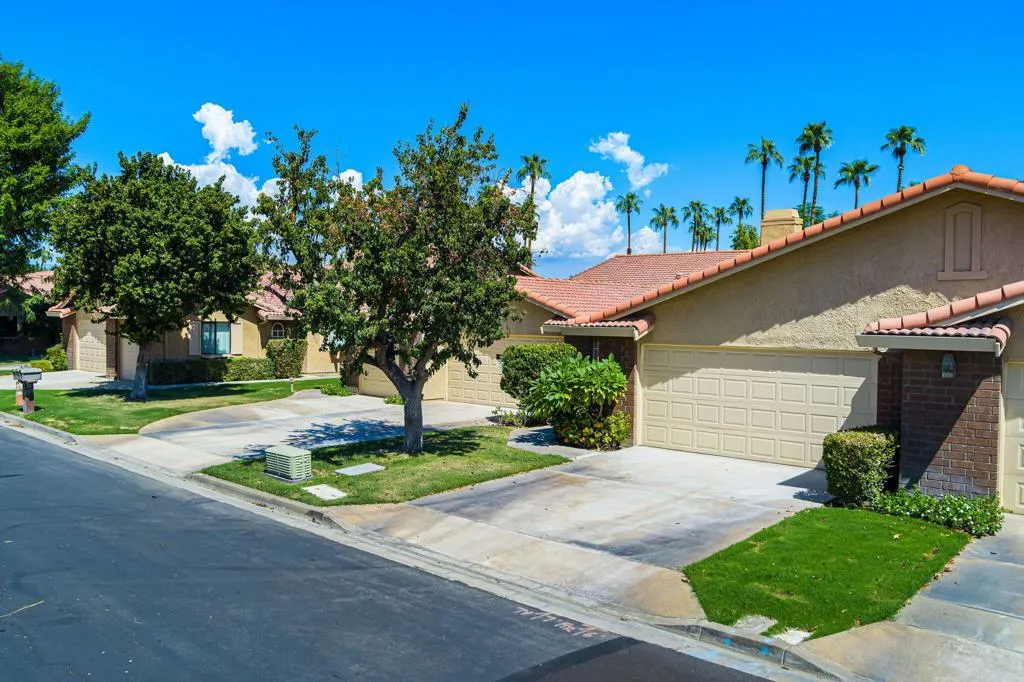 4 Maximo Way, Palm Desert, California 92260 home-pic-1