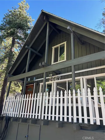 2667 Hunsaker, Running Springs, California 92382