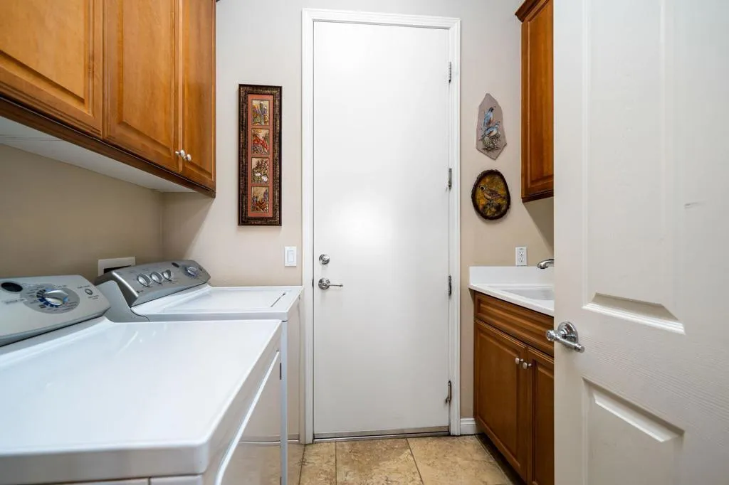 81850 Camino Cantos, Indio, California 92203 home-pic-44