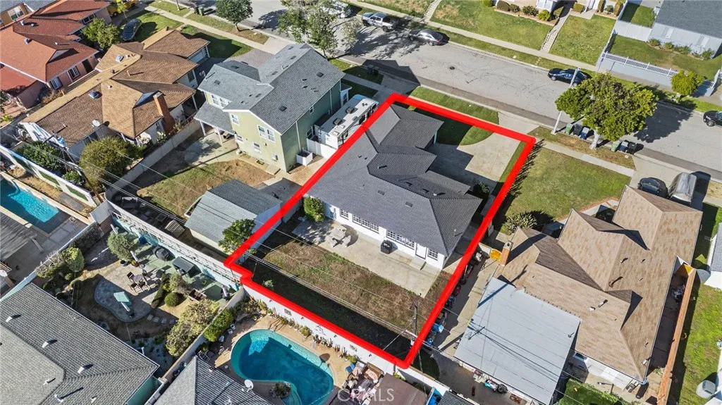 2302 W 115th, Hawthorne, California 90250 home-pic-28
