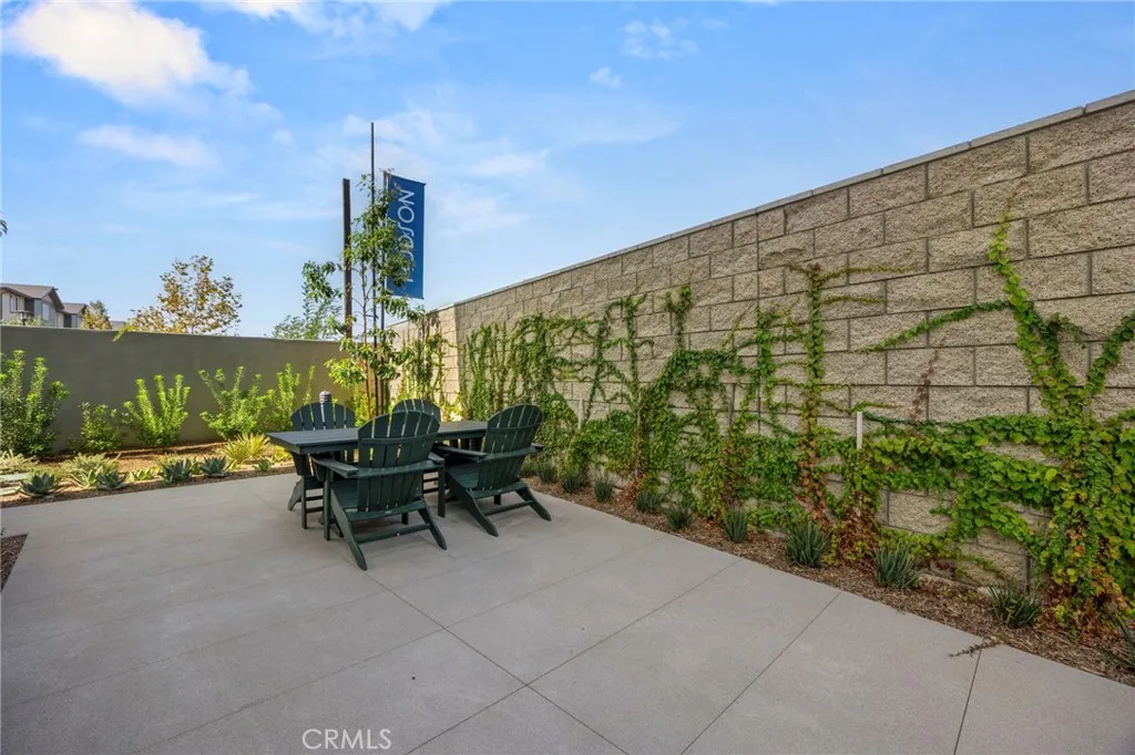 1952 Avenida Del Sol, Placentia, California 92870 home-pic-28