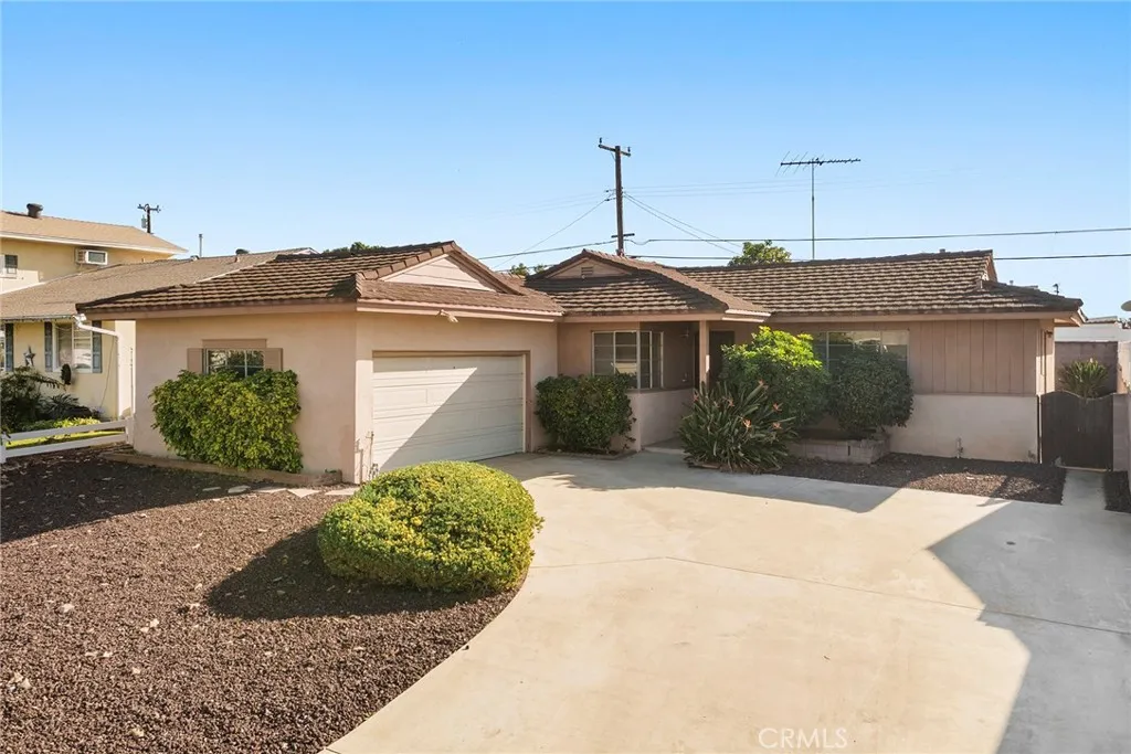 14932 San Feliciano, La Mirada, California 90638 home-pic-0