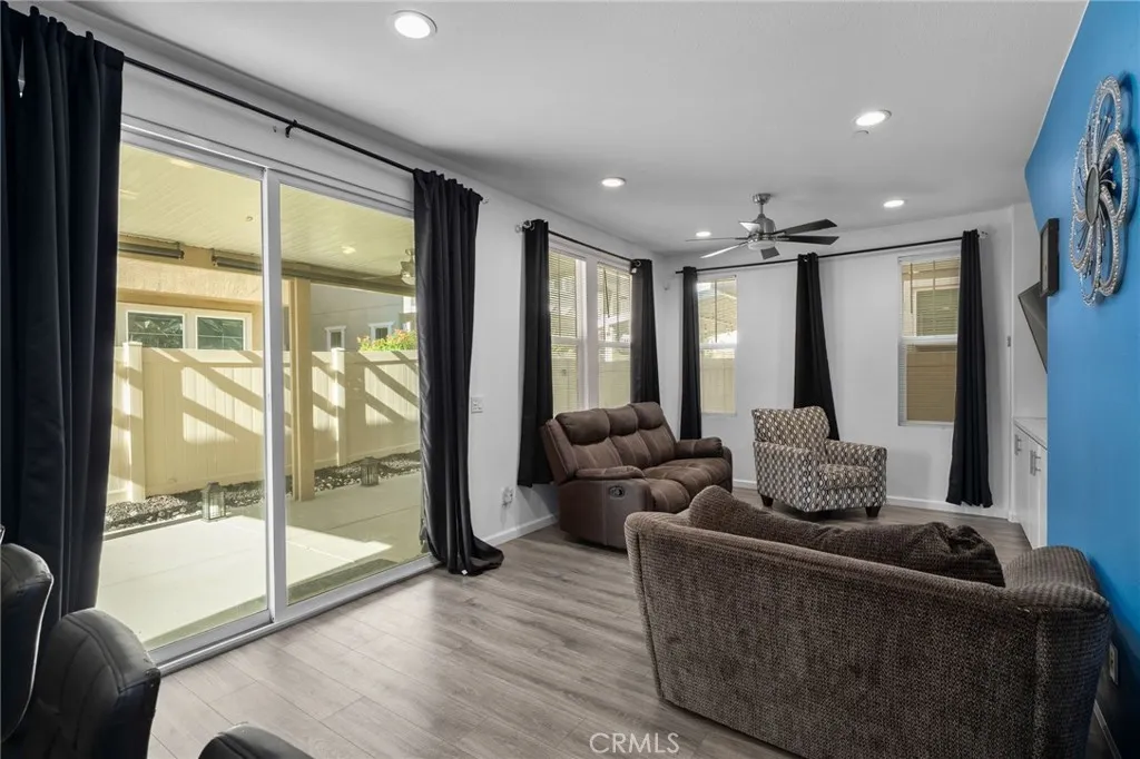 3917 Boulder, Jurupa Valley, California 92509 home-pic-6