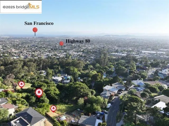 Aerial view of property and surrounding area