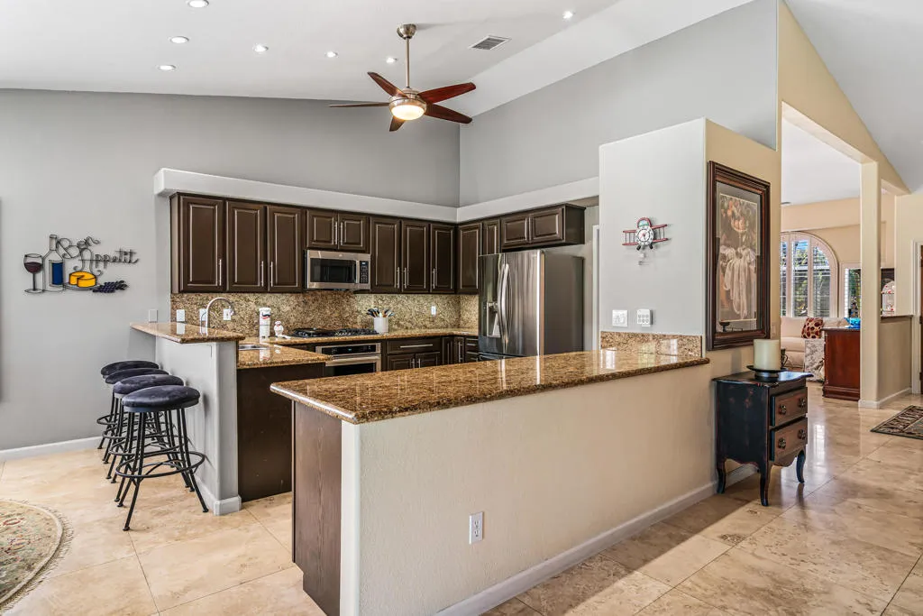 36690 Palm Court, Rancho Mirage, California 92270 home-pic-15