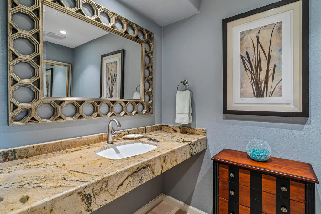 36690 Palm Court, Rancho Mirage, California 92270 home-pic-22