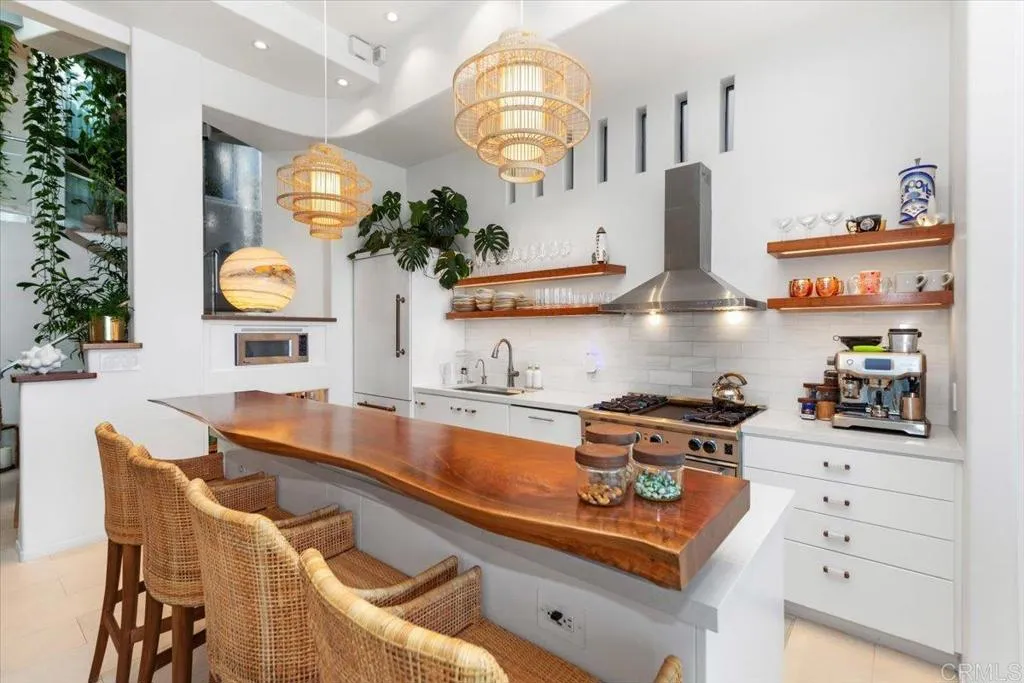 3709 Ocean Front Walk, San Diego, California 92109 home-pic-7